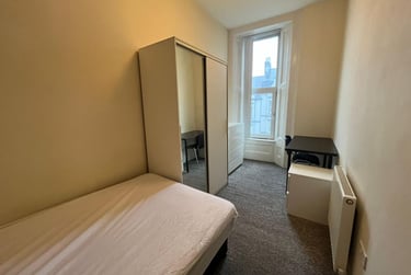 2 bed flat, 20 Woodland Terrace,, Greenbank, Plymouth, PL48NL - Image 5